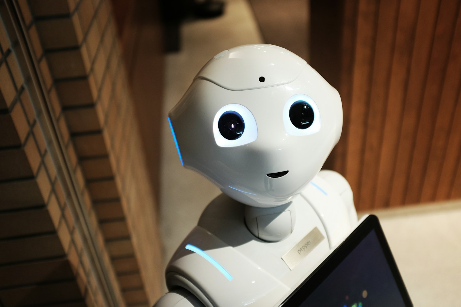 Physical AIを象徴するヒューマノイドロボット